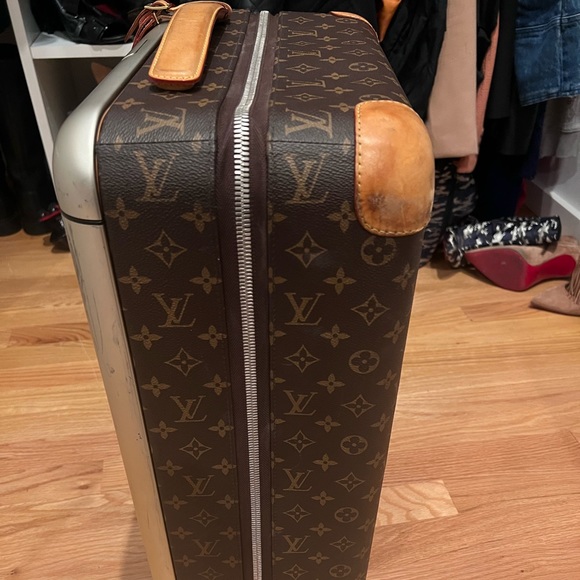 Louis Vuitton carry-on luggage - M42688
HORIZON 70 - Picture 11 of 17